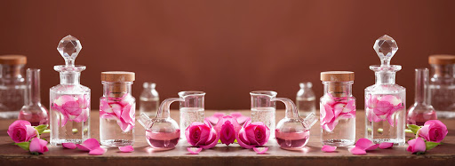 اسانس گل رز در ساخت عطر