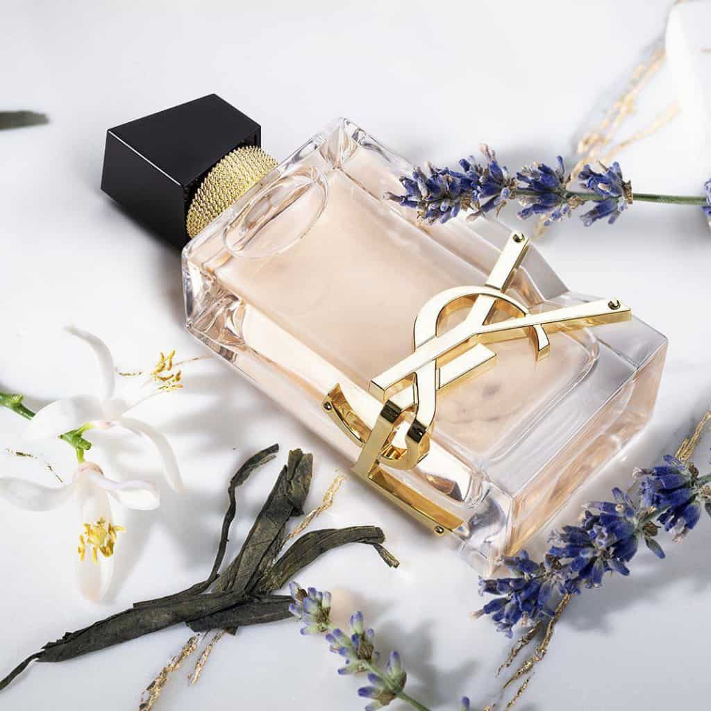 عطر تابستونی