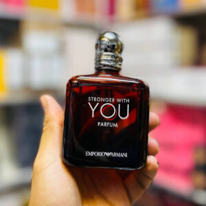 خرید عطر اماراتی آرمانی استرانگر ویت یو