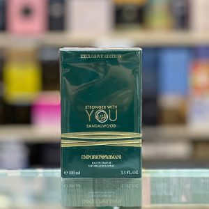 خرید عطر استرانگر ویت یو صندل وود